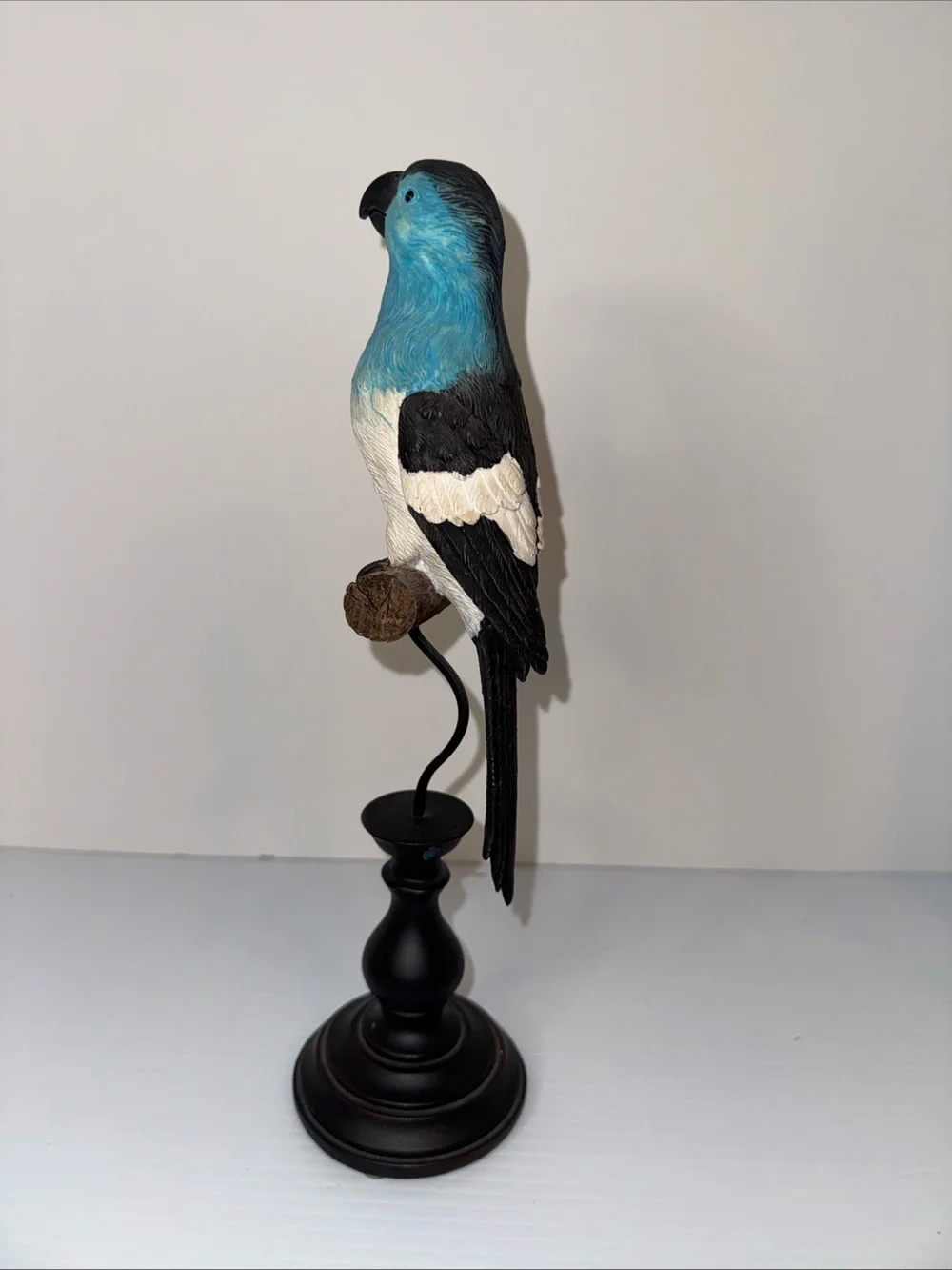 9” Resin Parrot On a Log Figurine On Stand Teal Blue & Black